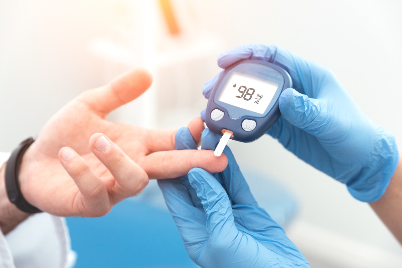 Doctor checking blood sugar level with glucometer. Treatment of diabetes concept.; Shutterstock ID 1439349791; purchase_order: Life Sciences (LS); job: Website Design; client: Brianna Backes (Martech); other: For Andrea Tomovici (LS)